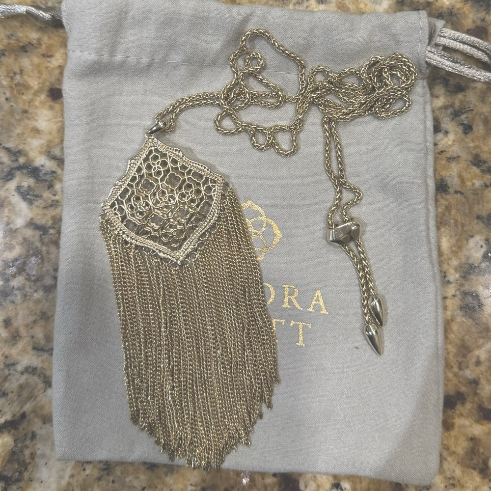 Kendra Scott Kingston Long Pendant Necklace in Gold!